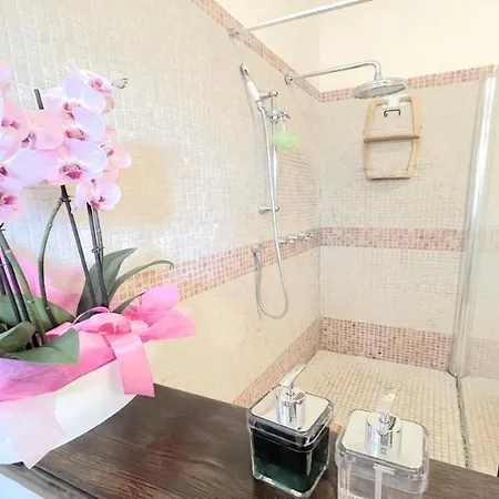 Spoleto Enchantedexc Pool, Gardens Villaaircon 2 *